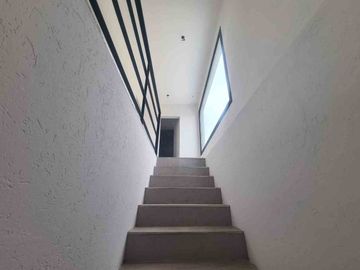 Venta casa 5 amb   club Manuel Belgrano Financia