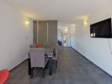 Venta departamento 3 amb tipo duplex Sarandí