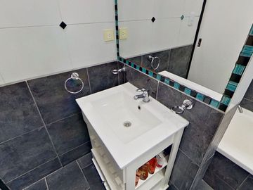 Venta departamento 3 amb tipo duplex Sarandí