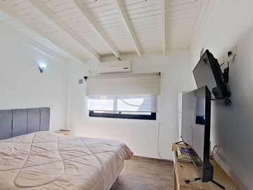 Venta departamento 3 amb tipo duplex Sarandí