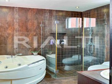Casa en venta Cumbayá - Santa Inés