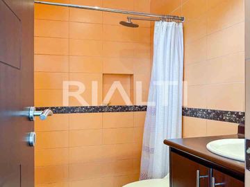 Casa en venta Cumbayá - Santa Inés