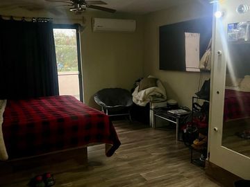 SE VENDE CASA EN COL. HACIENDA LA TRINIDAD, GPE. $2,000,000