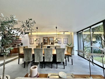 Casa en venta en Jardines en la Montaña