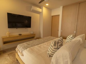 VIBBE CONDOS – Vive el Lujo con Vista al Mar en Playa del Carmen