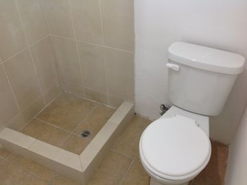 Venta Casa de 235m2 con 3 dormitorios sector Norte de Quito