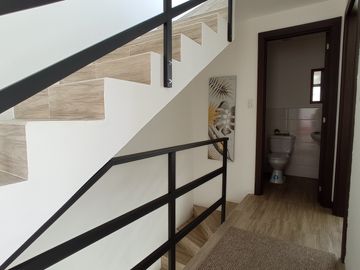 Casas Vip en Venta - 3 Dorm. - Terraza - Piscina - Sector Embajada Americana