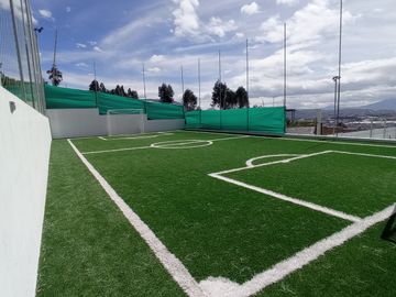 Casas Vip en Venta - 3 Dorm. - Terraza - Piscina - Sector Embajada Americana