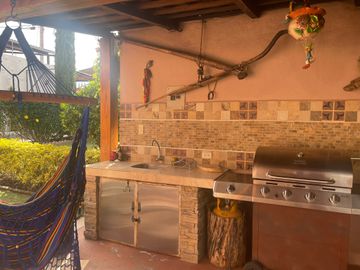 Venta hermosa Casa 3 dormitorios en el valle de Los Chillos