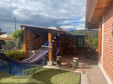 Venta hermosa Casa 3 dormitorios en el valle de Los Chillos