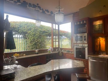 Venta hermosa Casa 3 dormitorios en el valle de Los Chillos