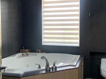 VENTA CASA  4 DORMITORIOS TANDA