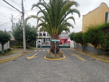 VENTA CASA 70000   EN SAN FERNANDO 3 DORMITORIOS