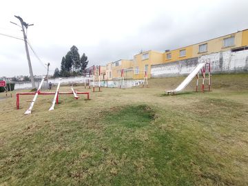 VENTA CASA 70000   EN SAN FERNANDO 3 DORMITORIOS