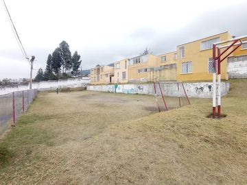 VENTA CASA 70000   EN SAN FERNANDO 3 DORMITORIOS
