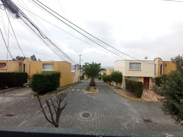 VENTA CASA 70000   EN SAN FERNANDO 3 DORMITORIOS
