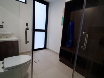 CASA DE VENTA DE LUJO EN TUMBACO