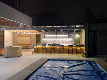CASA DE VENTA DE LUJO EN TUMBACO