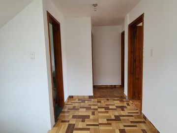 Casa en Venta- Sur de Quito- Santa Catalina