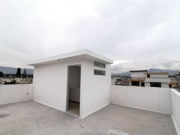 Vendo 2 Casas por estrenar en Conjunto Residencial- Valle de Los Chillos- Sector Capelo