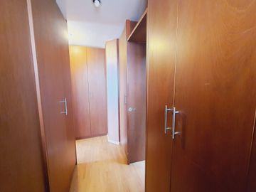 Casa en Venta, con Suite y Patio Privado, Sector Amagasí del Inca