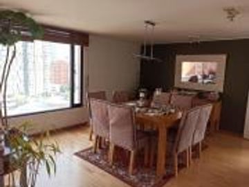 VENTA Departamento Penthouse 2 dormitorios amplio master, balcón ELOY ALFARO Y 6 DE DICIEMBRE