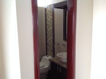 Venta casa de Lujo 4 dormitorios y departamento 3 dorm. Urbanización El Condado