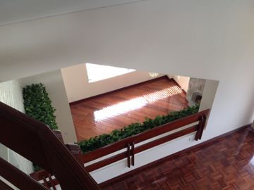 Venta casa de Lujo 4 dormitorios y departamento 3 dorm. Urbanización El Condado
