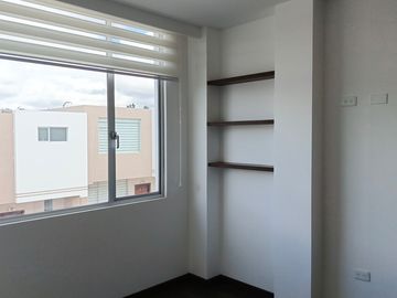 ¡¡¡CASA EN VENTA POR ESTRENAR SUR DE AMBATO!!!