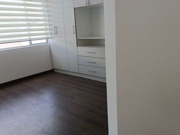 ¡¡¡CASA EN VENTA POR ESTRENAR SUR DE AMBATO!!!
