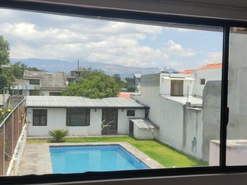 De Venta Casa Independiente en Capelo 4 dormitorios - 215 m2
