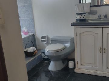 De Venta Casa Independiente en Capelo 4 dormitorios - 215 m2