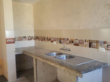 CASA RENTERA EN VENTA EN SANTA ROSA -AMBATO