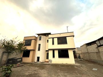 CASA RENTERA EN VENTA EN SANTA ROSA -AMBATO