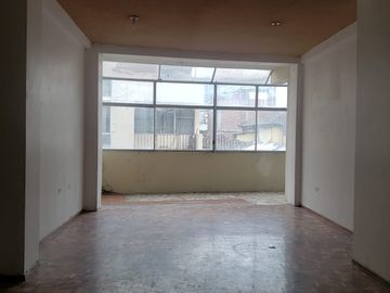DEPARTAMENTO EN VENTA EN EL CENTRO DE AMBATO