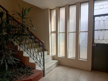 Venta Amplio Departamento, excelente ubicación (Norte de Quito La Concepción)