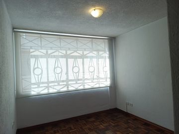Venta Amplio Departamento, excelente ubicación (Norte de Quito La Concepción)