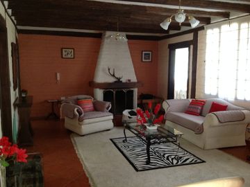 Venta hermosa quinta 5 dormitorios en el Valle de Los Chillos