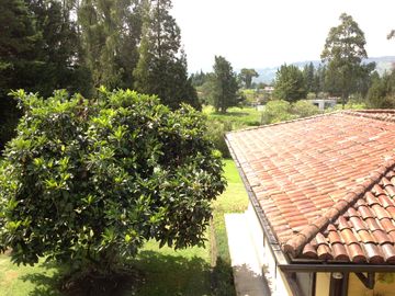 Venta hermosa quinta 5 dormitorios en el Valle de Los Chillos