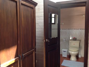 Venta hermosa quinta 5 dormitorios en el Valle de Los Chillos