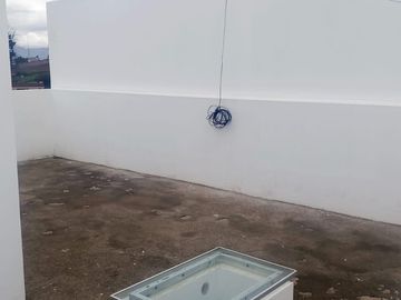 CASA EN VENTA. SECTOR ESFORST AMBATO. PRECIO DE OPORTUNIDAD