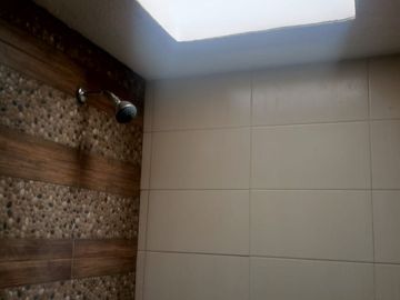 CASA EN VENTA. SECTOR ESFORST AMBATO. PRECIO DE OPORTUNIDAD