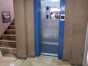 Venta departamento 135 m², 2 parqueaderos – Norte de Quito