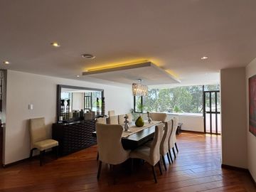 Venta amplia casa de 6 dormitorios urbanización El Condado