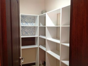 Venta casa de 4 dormitorios en Tanda - Nayón
