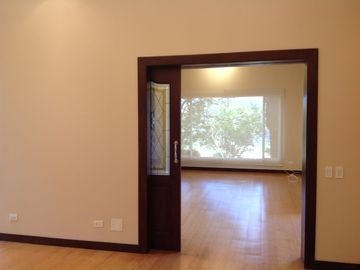 Venta casa de 4 dormitorios en Tanda - Nayón