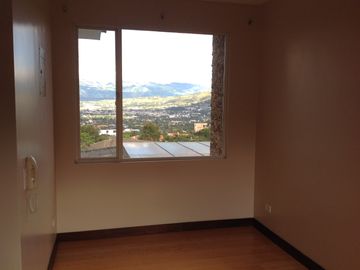 Venta casa de 4 dormitorios en Tanda - Nayón