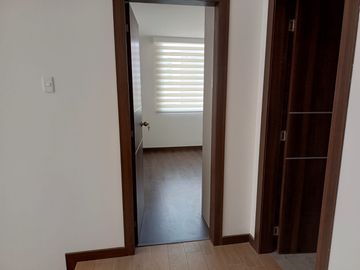 CASA EN VENTA EN EL SUR DE AMBATO