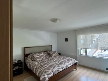 Venta Hermoso Penthouse en urbanización Vista Grande - Miravalle