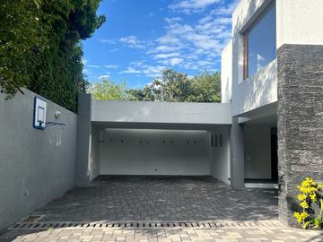 CASA DE VENTA AUQUI CHICO 5 HABITACIONES